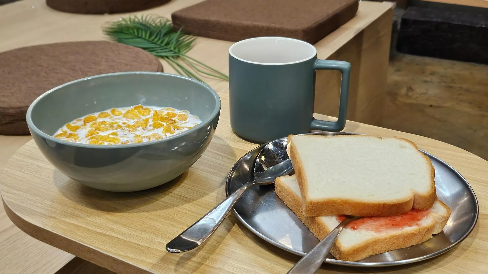 Travel Light Hostel Busan Corea del Sud