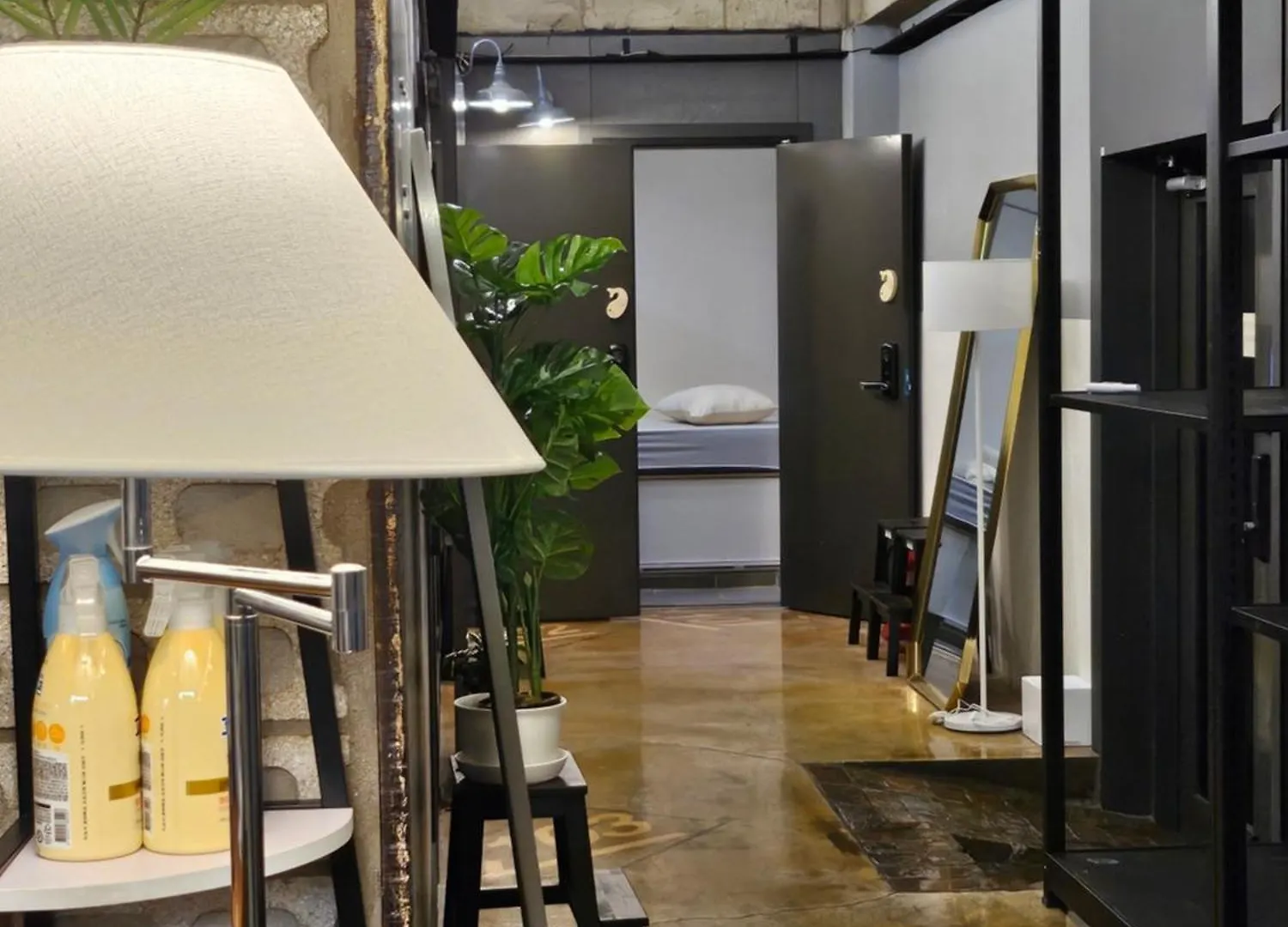 Travel Light Hostel Busan South Korea