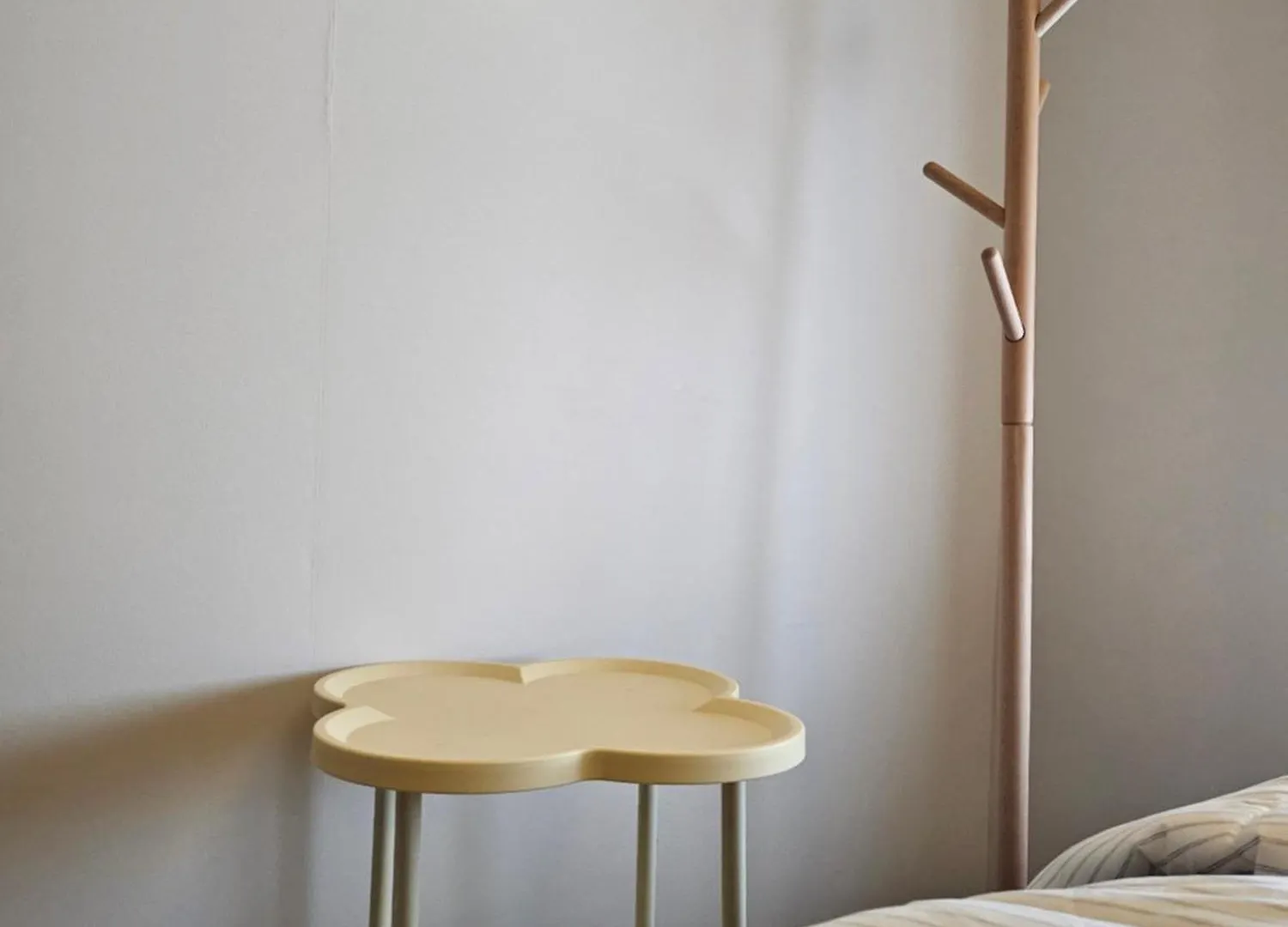 Travel Light Hostel Busan South Korea