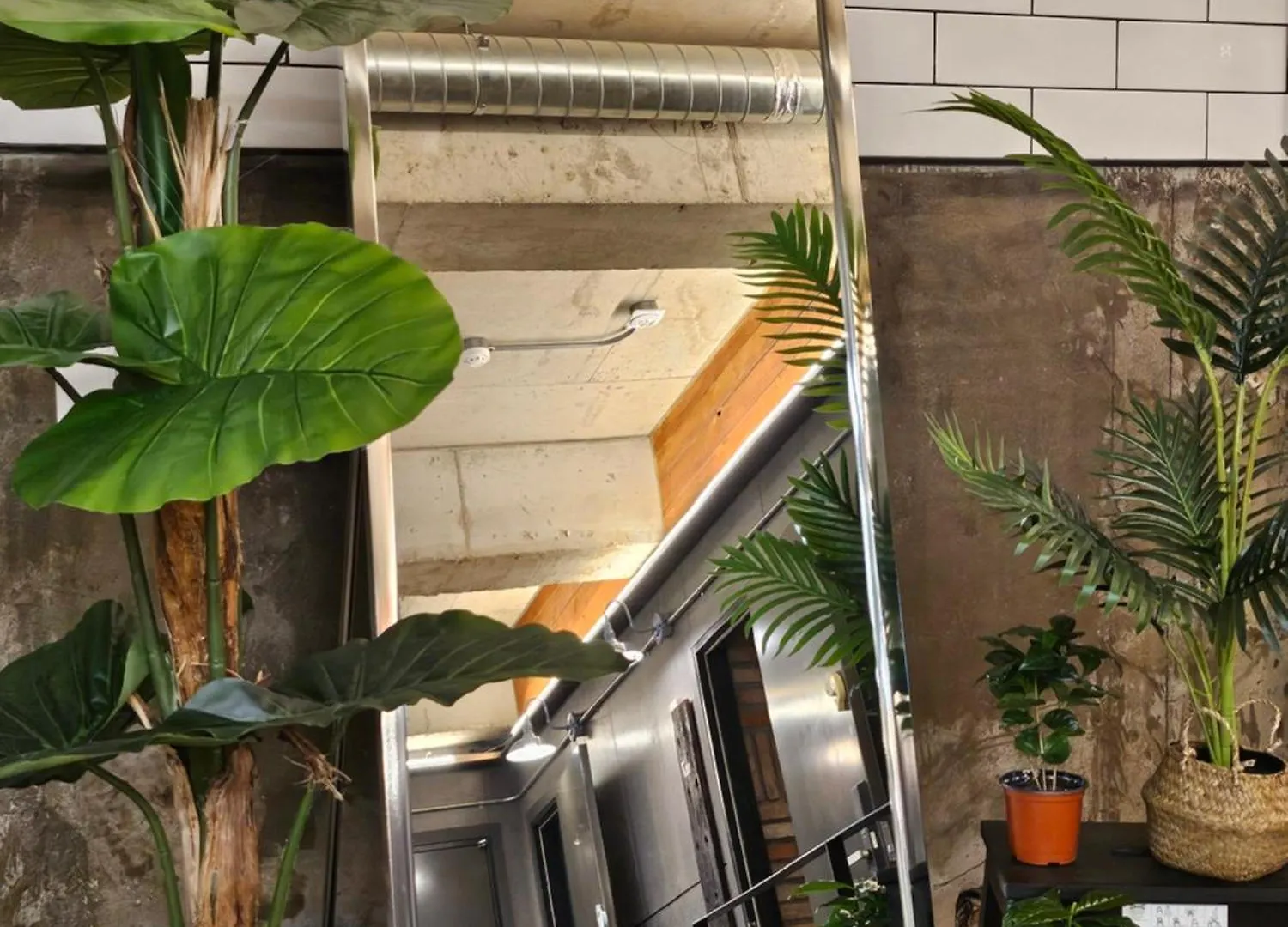 Travel Light Hostel Busan
