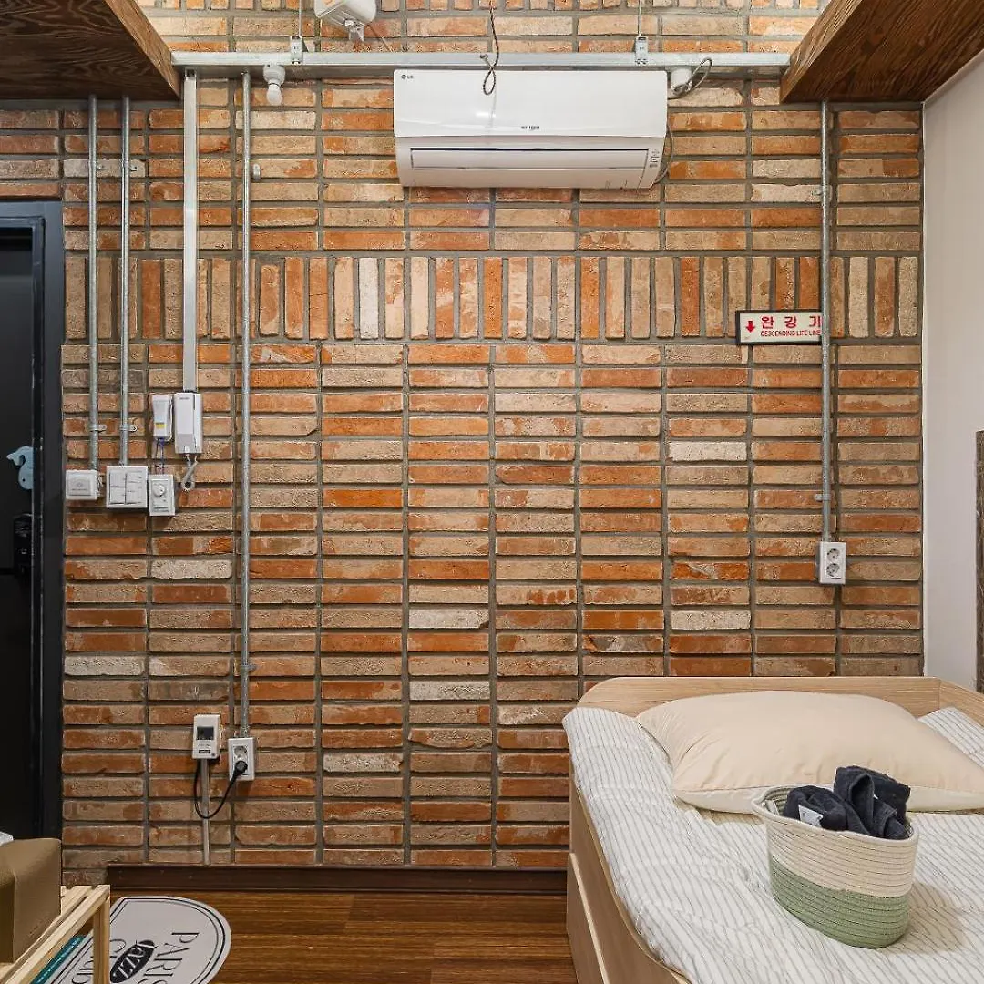 Travel Light Hostel Busan South Korea