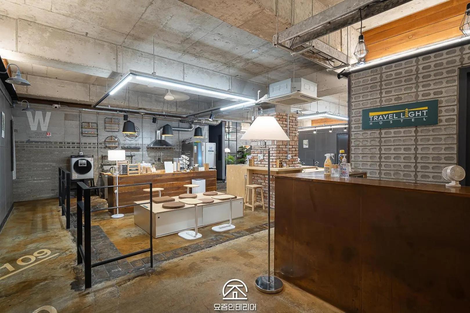 Travel Light Hostel Busan