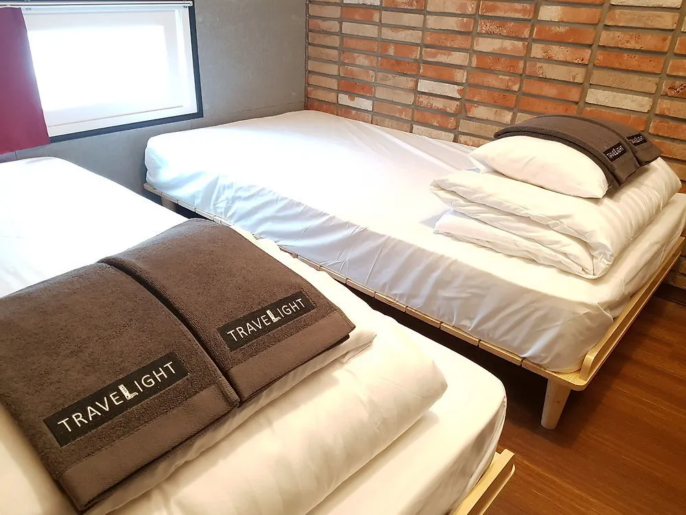 Travel Light Hostel Busan